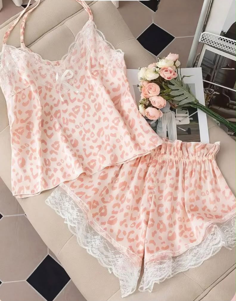 Norevia Pajama Set